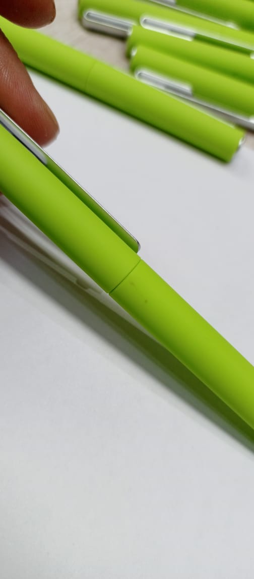 Ручка пластиковая шариковая «Bon» soft-touch