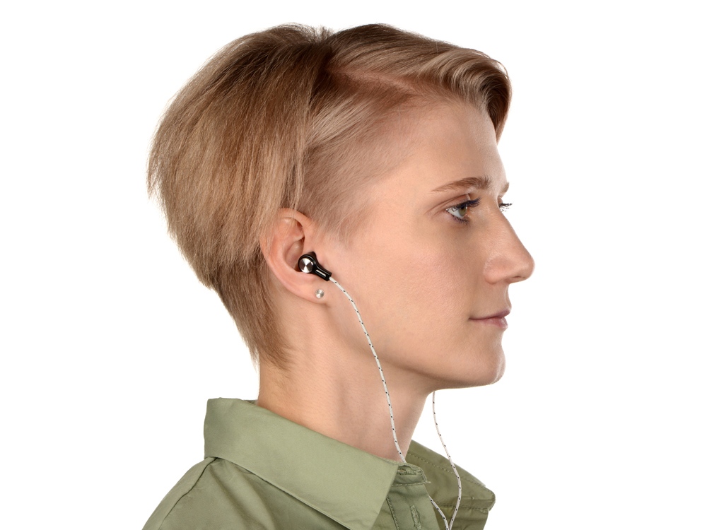 Набор «In motion» с наушниками и зарядным кабелем 3 в 1