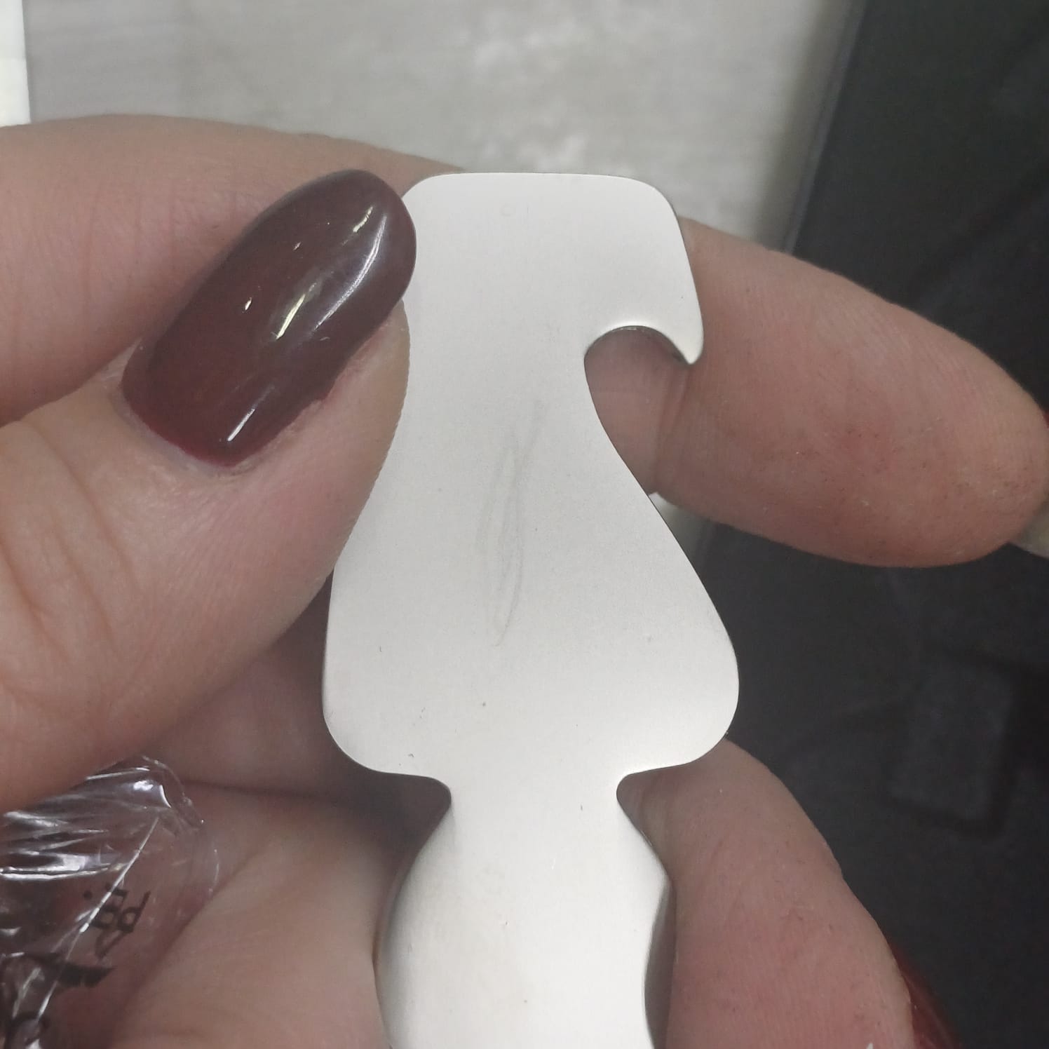 Брелок-открывалка «Human»