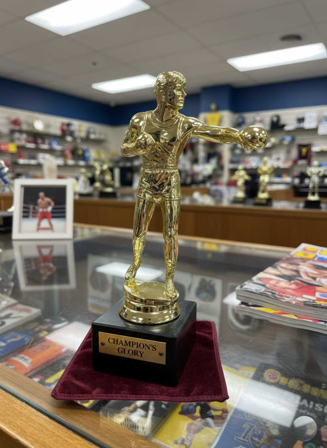 Фигурка пластиковая «Бокс»