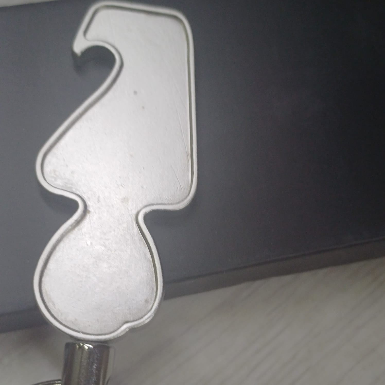 Брелок-открывалка «Human»