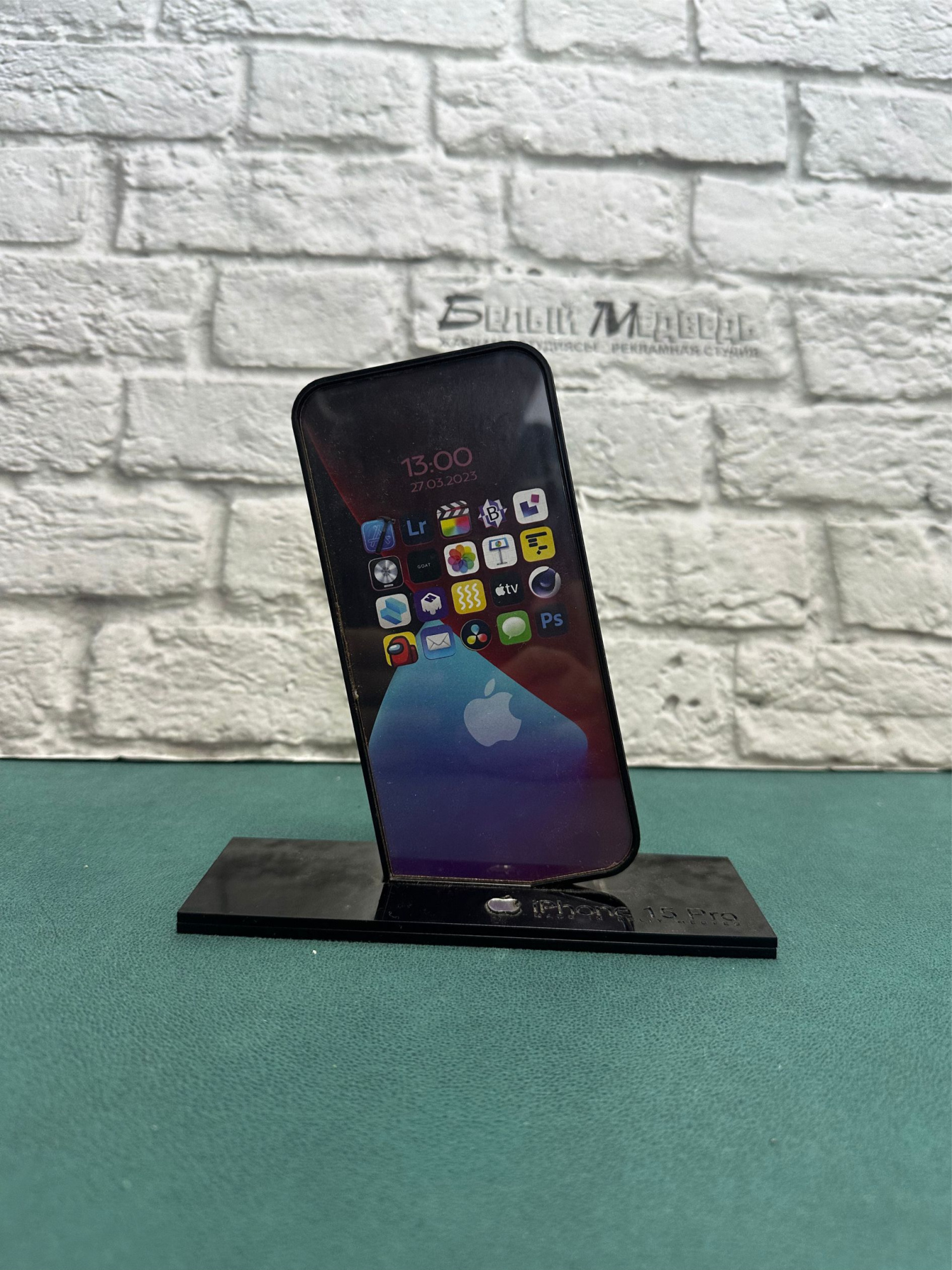 Акриловая статуэтка (под заказ)