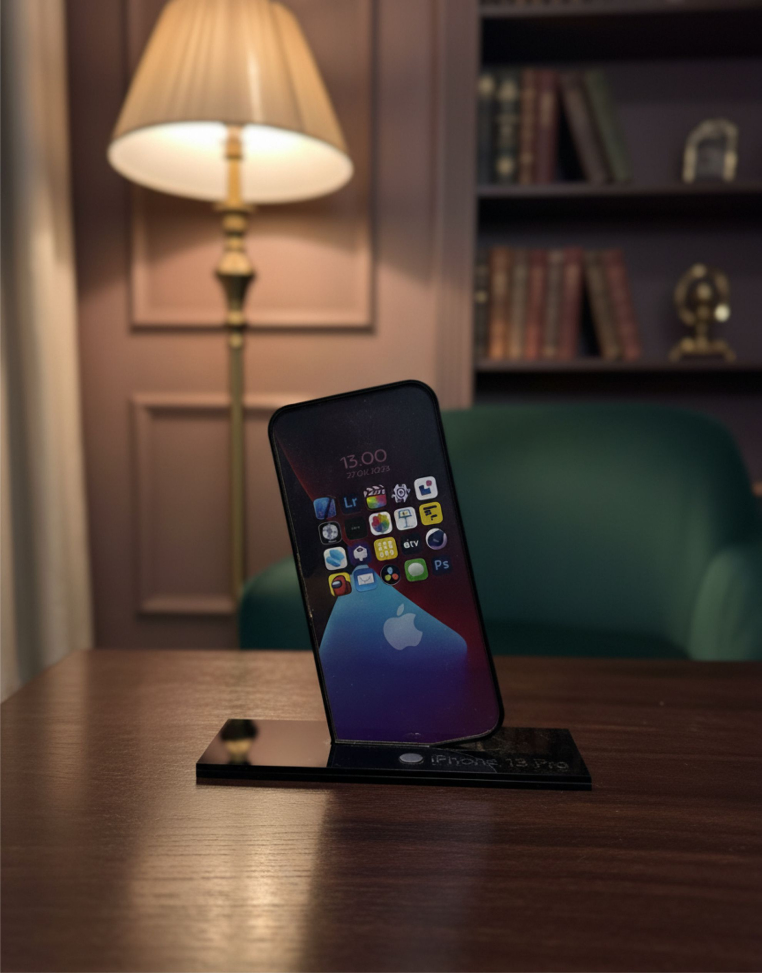 Акриловая статуэтка (под заказ)